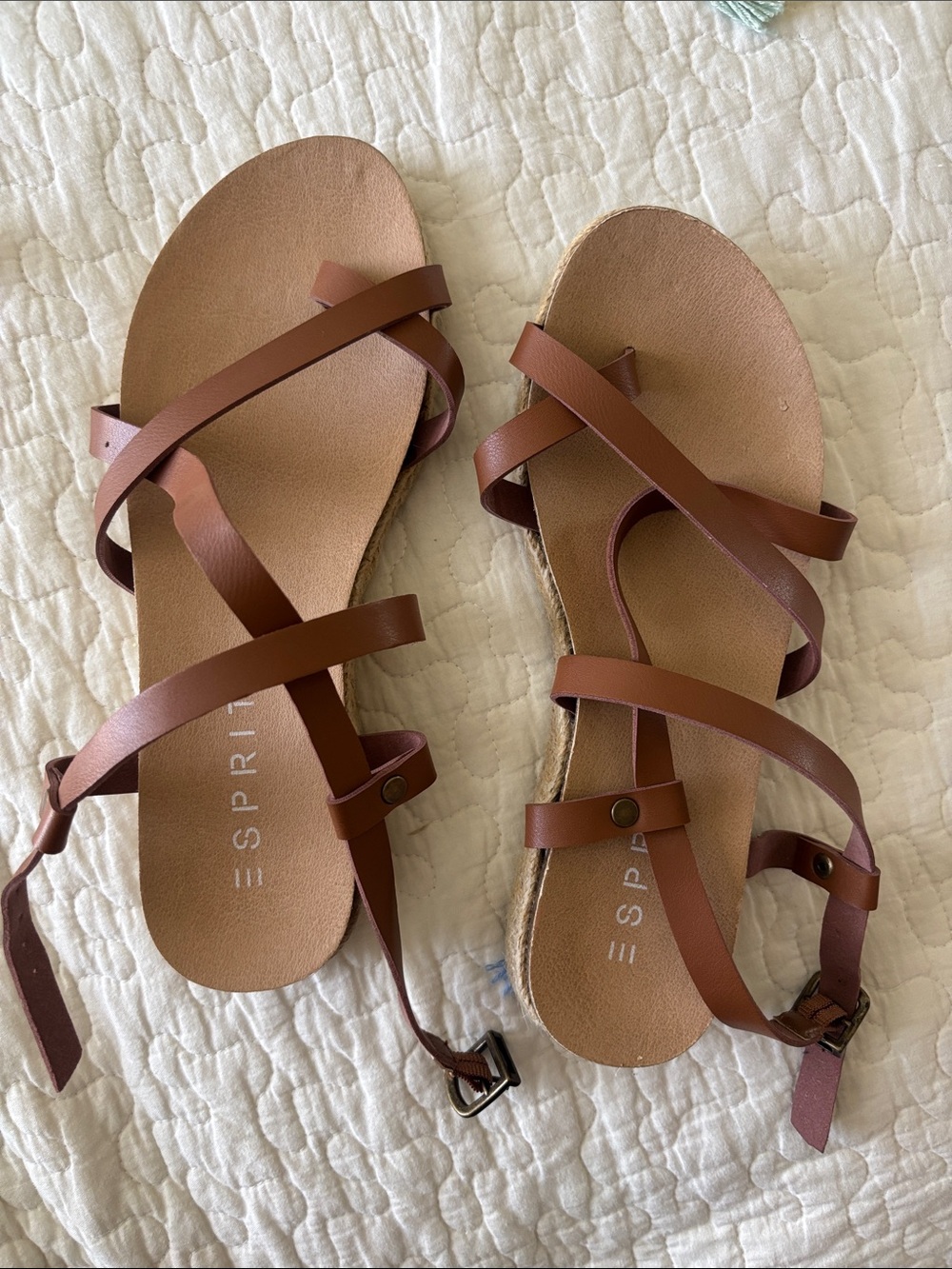 Esprit Women's Brown Strappy Cross-Over Sandals